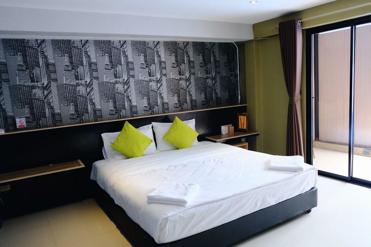 Royal Nine Hotel Kanchanaburi Bagian luar foto