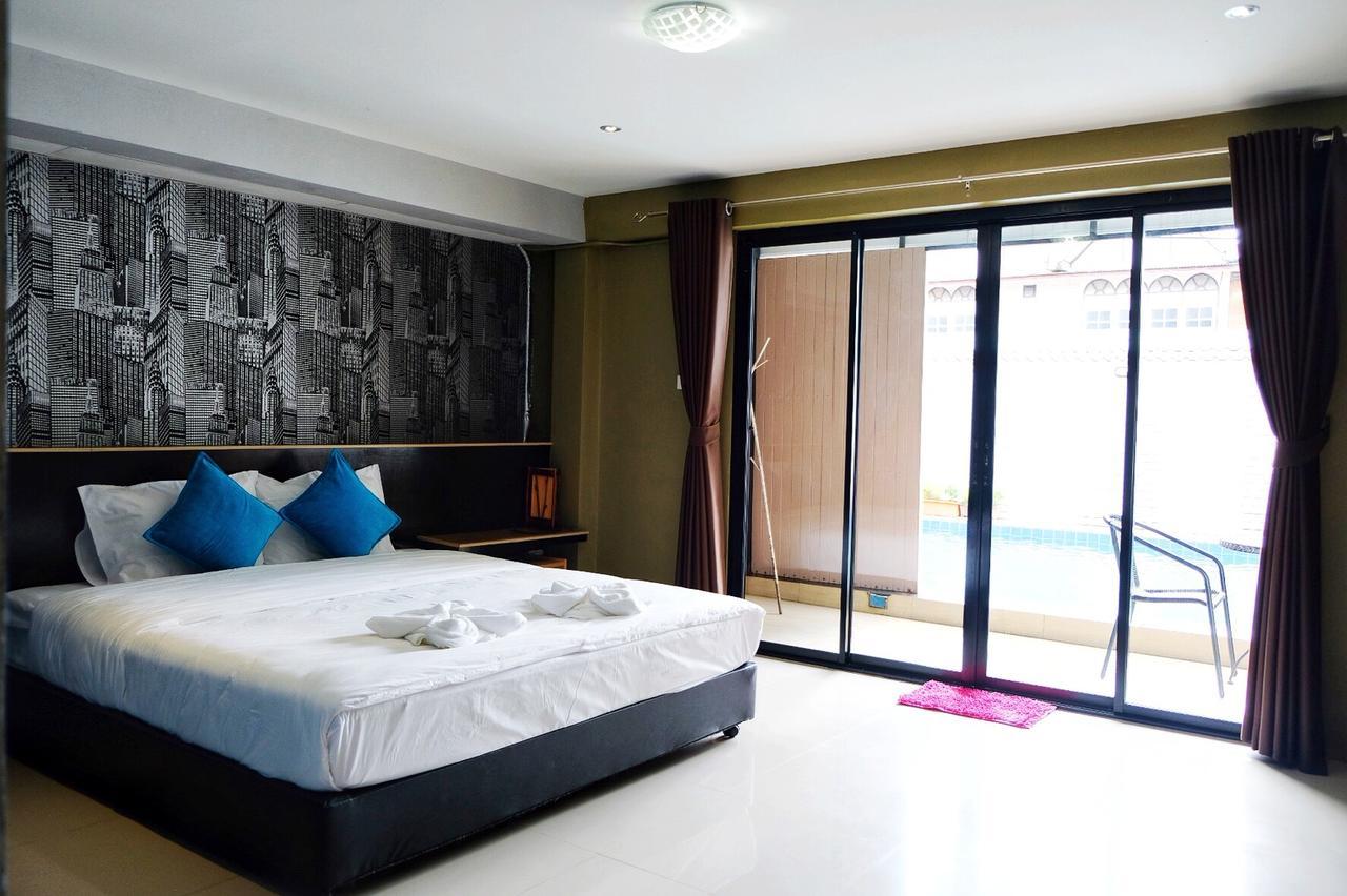 Royal Nine Hotel Kanchanaburi Bagian luar foto