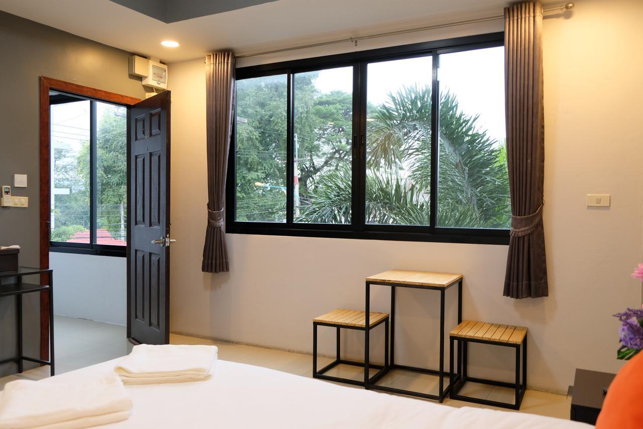 Royal Nine Hotel Kanchanaburi Bagian luar foto